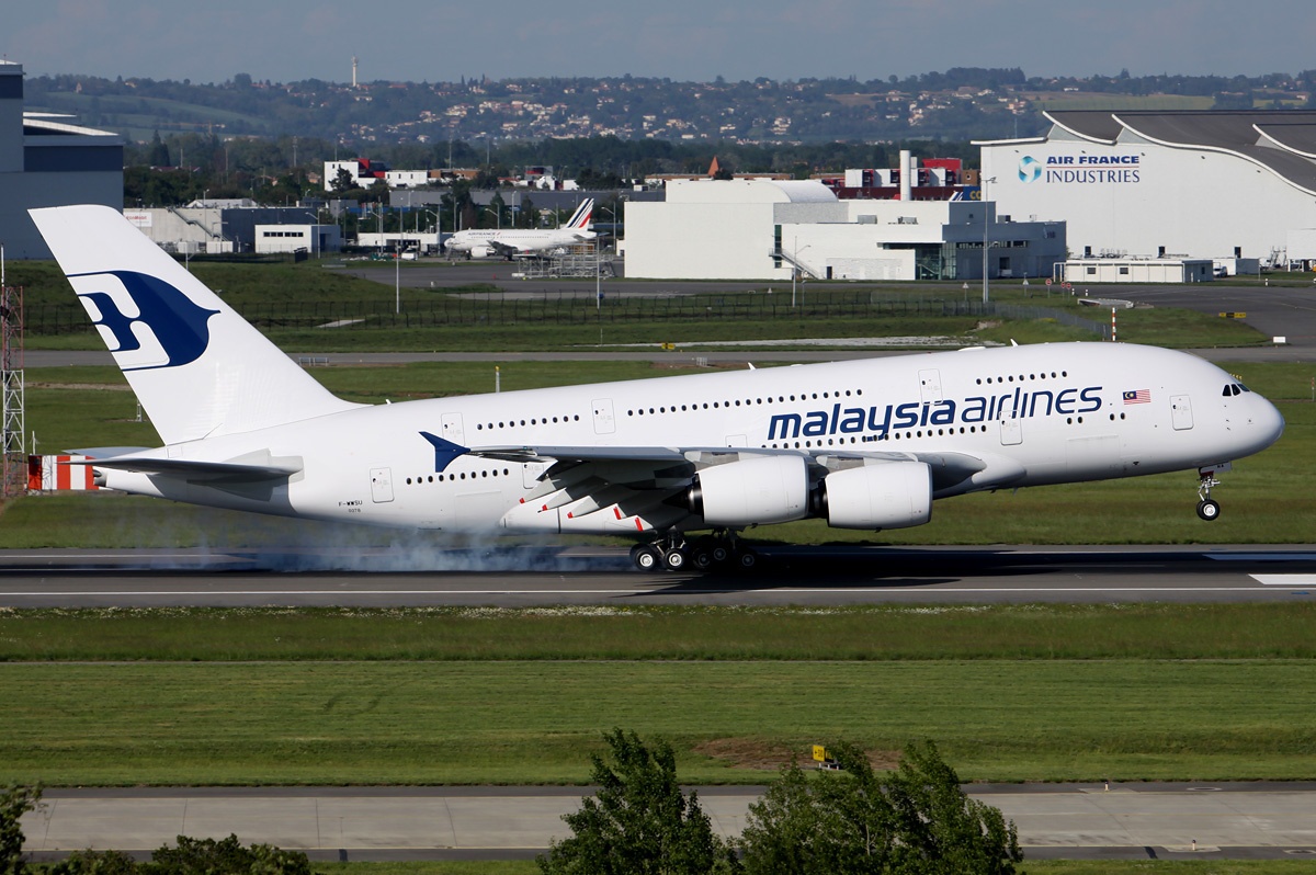 A380 Malaysia Landing ToucHDown Airlines