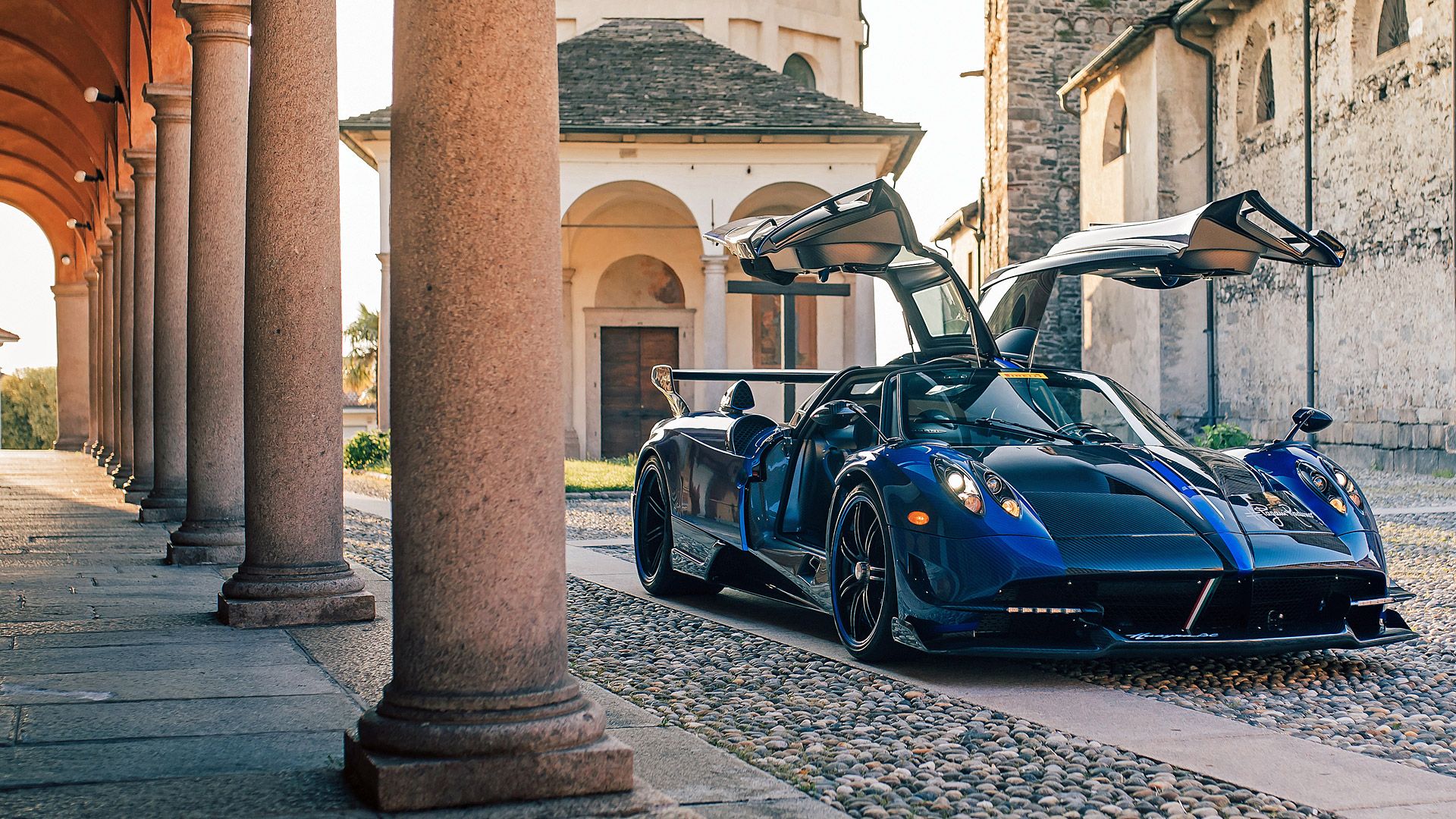 Pagani Huayra Bc Wallpaper Top