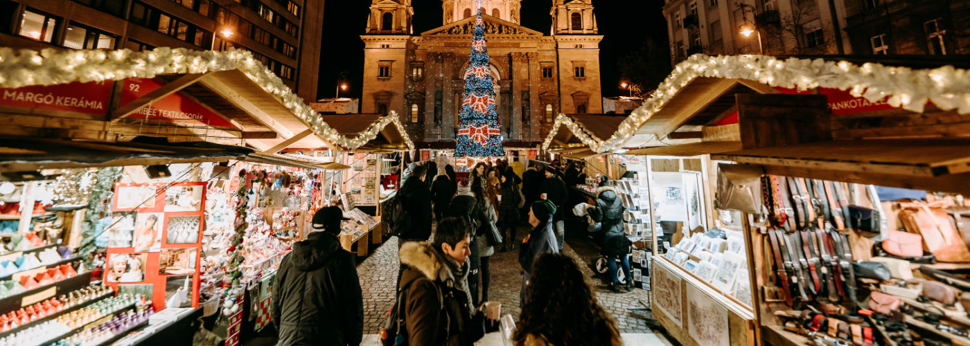 Budapest Christmas Market Dates Hotels Things To Do