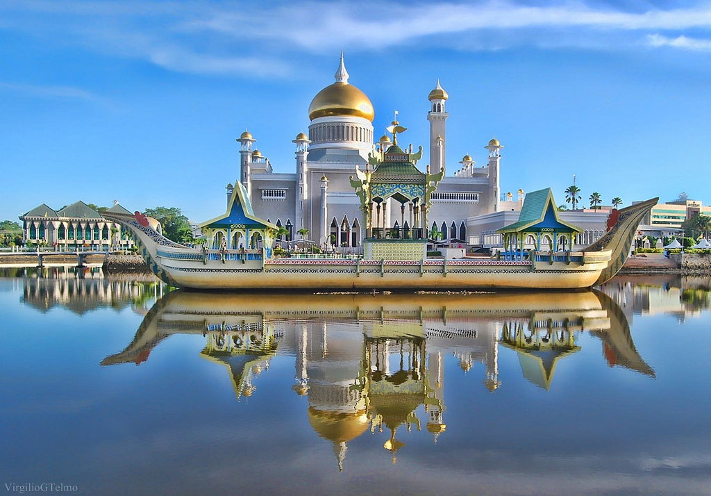 Mosques Wallpaper HD Pictures One Background