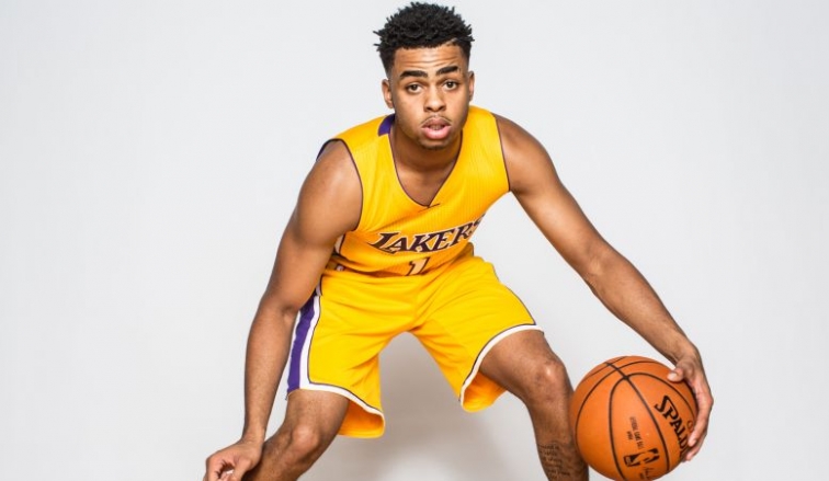 Angelo Russell Poses At The Nba Rookie Photo Shoot On Aug