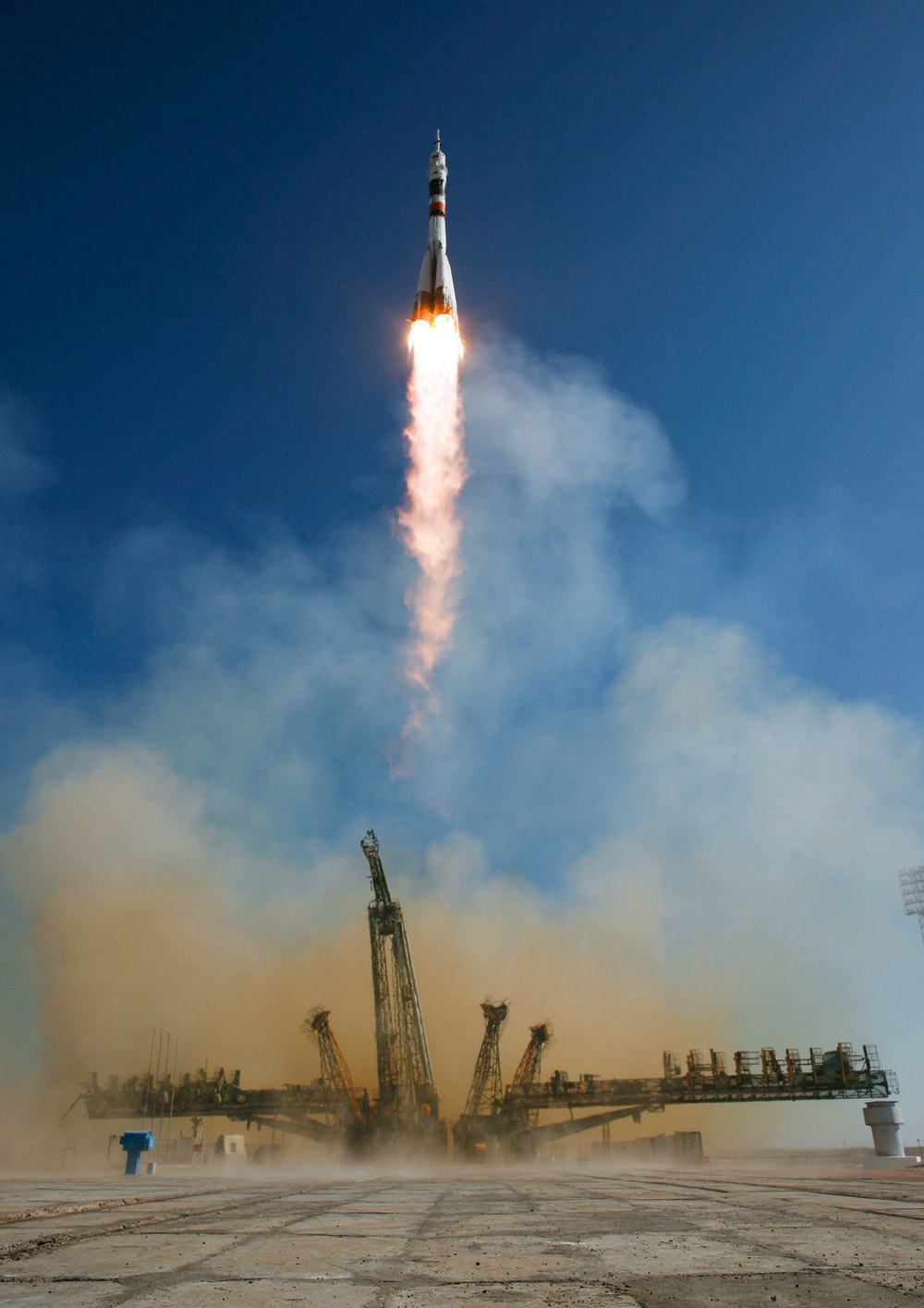 Rocket Launch Pictures HD Image