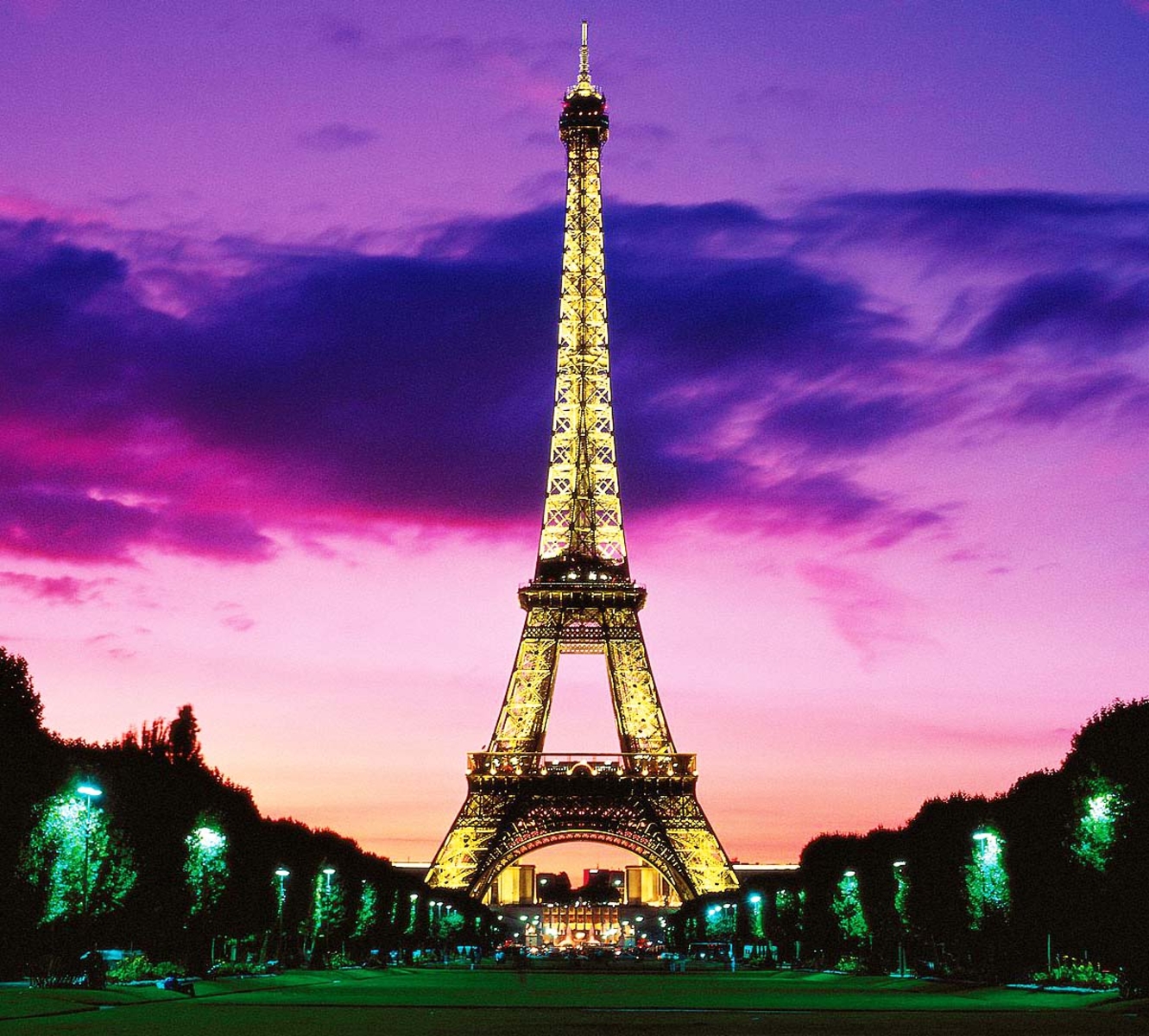 Eiffel Tower At Night Wallpaper - WallpaperSafari