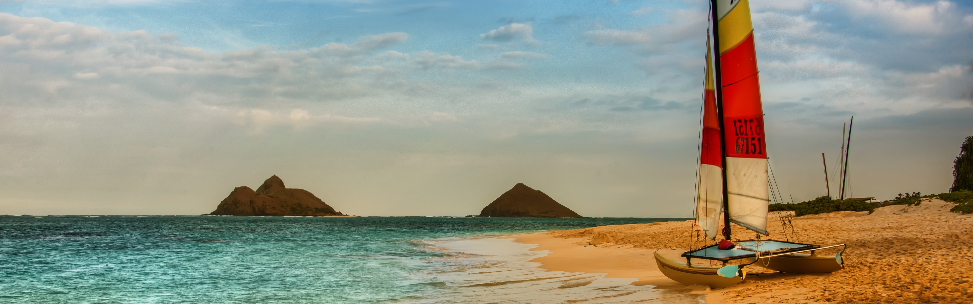 On Oahu Beach iPhone Panoramic Wallpaper iPad