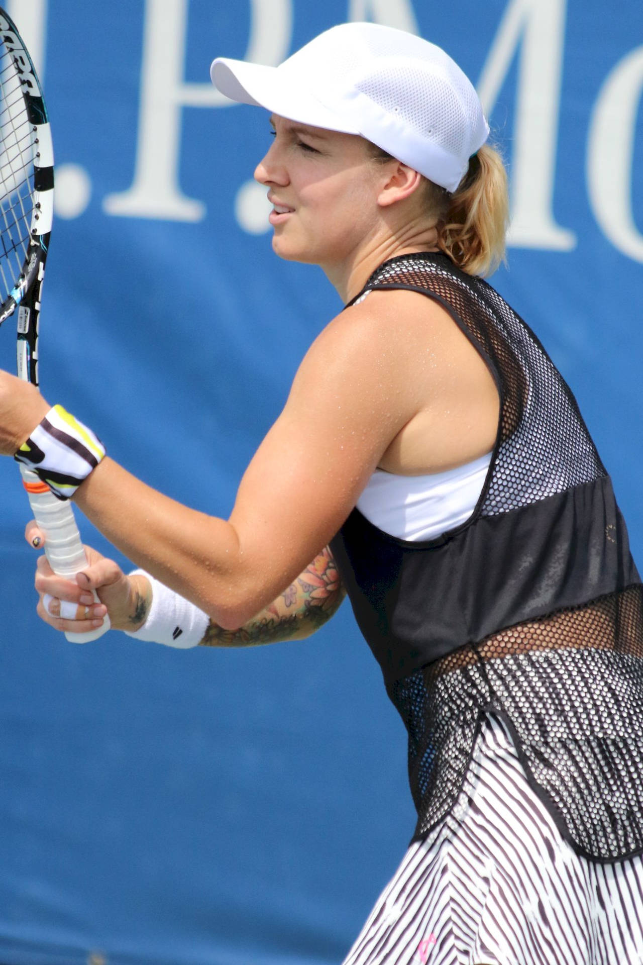 Side Photo Bethanie Mattek Wallpaper