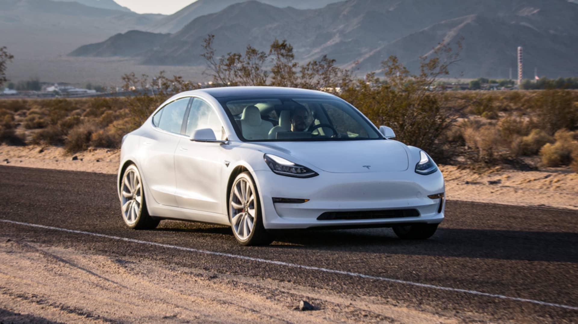 Tesla Model Awd Long Range Joins Australian Line Up Drive Car News