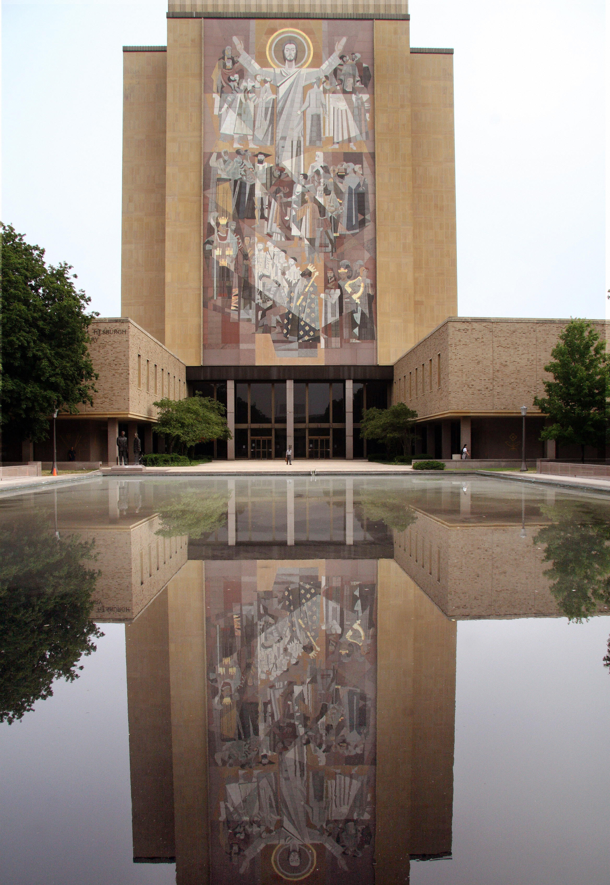 University Of Notre Dame ToucHDown Jesus Galleryhip