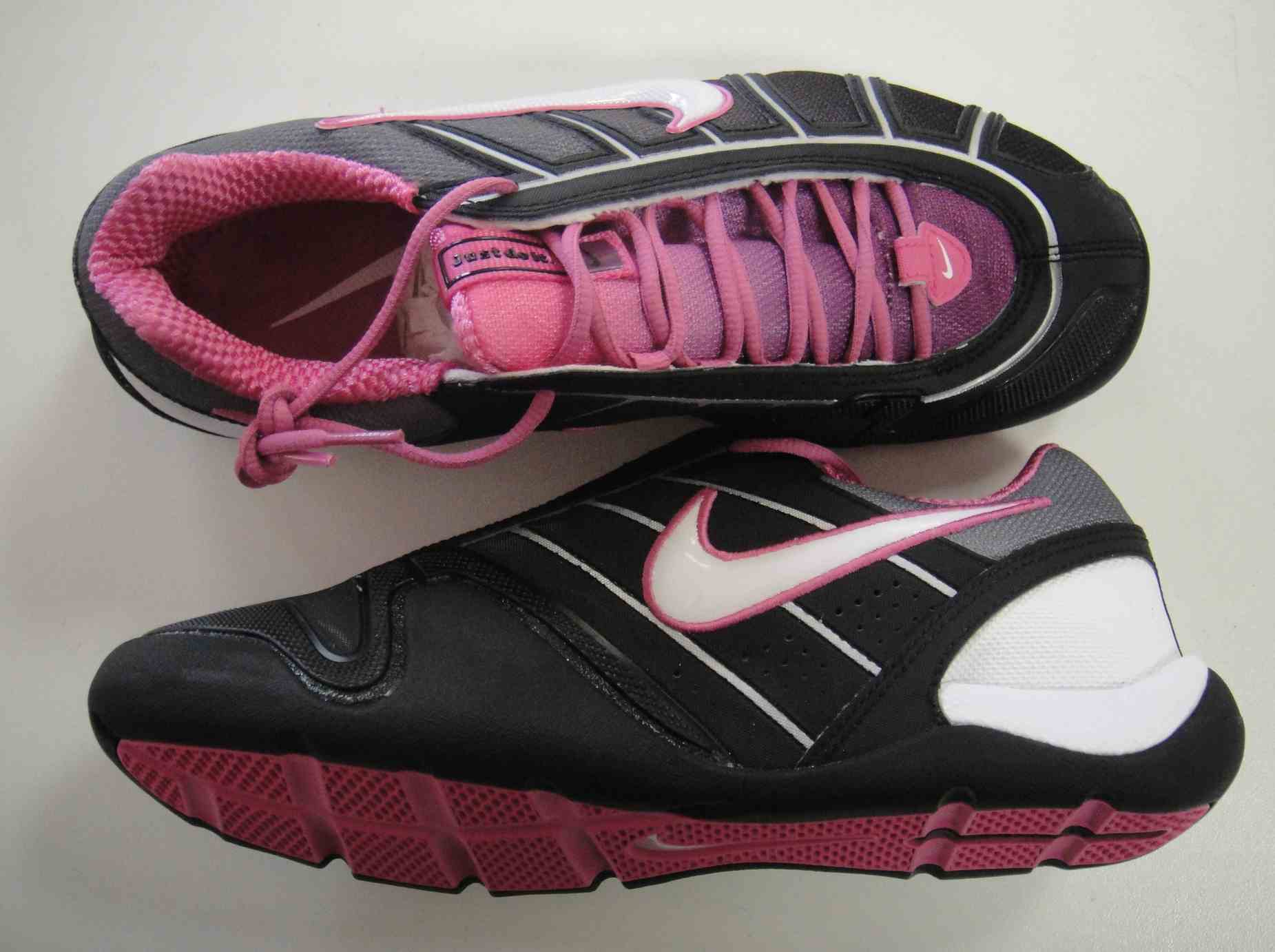 Nike Pink And Black Shoes 15 Cool Hd Wallpaper