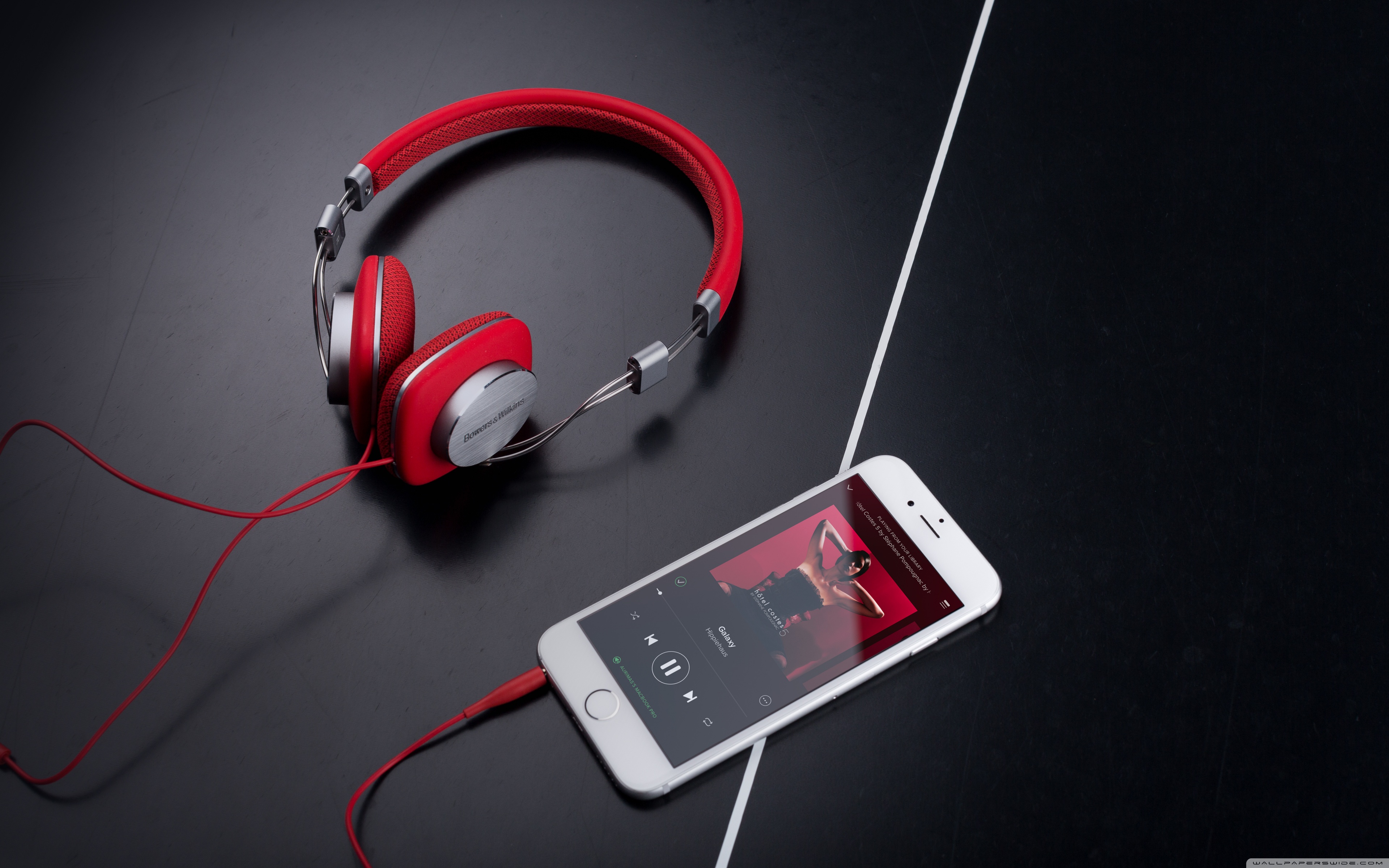 Red Bowers And Wilkins P3 Headphones UltraHD Wallpaper