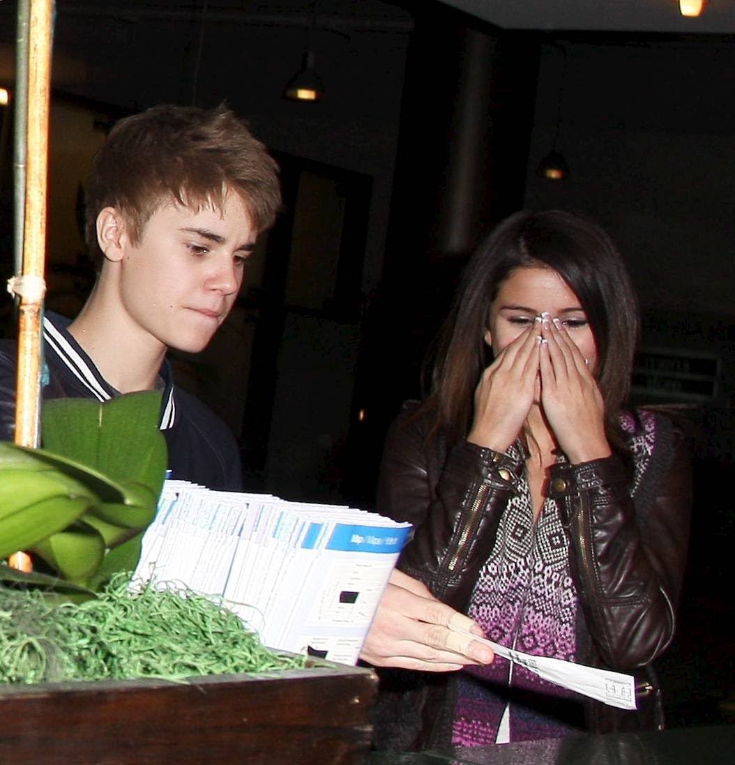 Justin Bieber Slaps Selena Gomez In The Face Outside A
