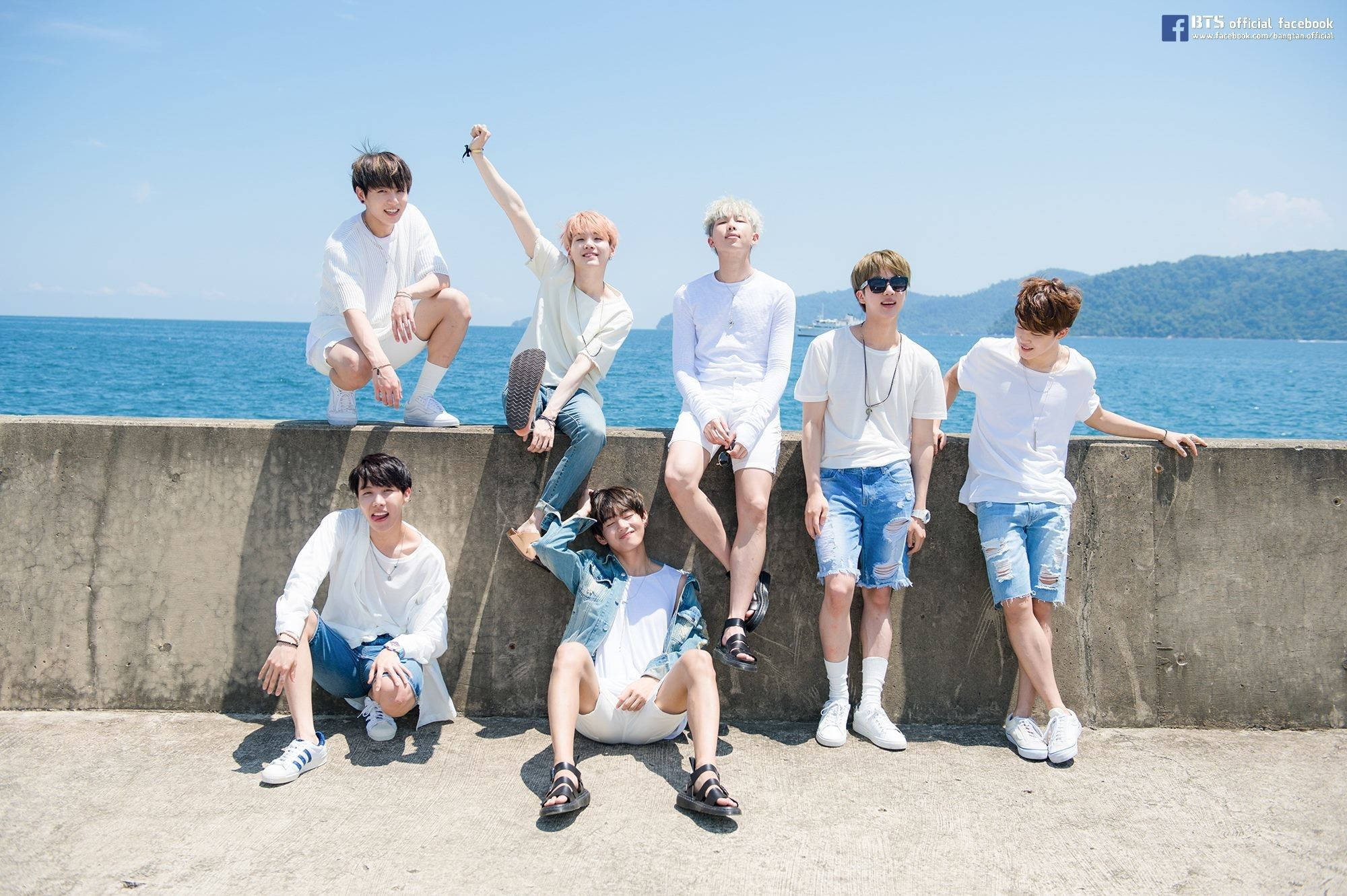 Fun Outdoor Bts Group Aesthetic Wallpaper