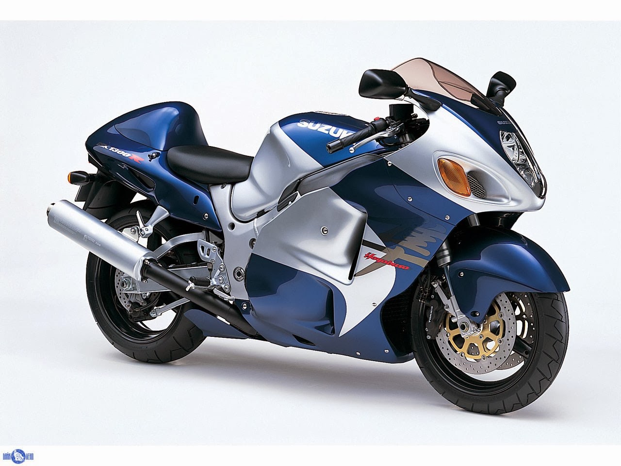 Suzuki Hayabusa Pictures HD Quality With Exterior And