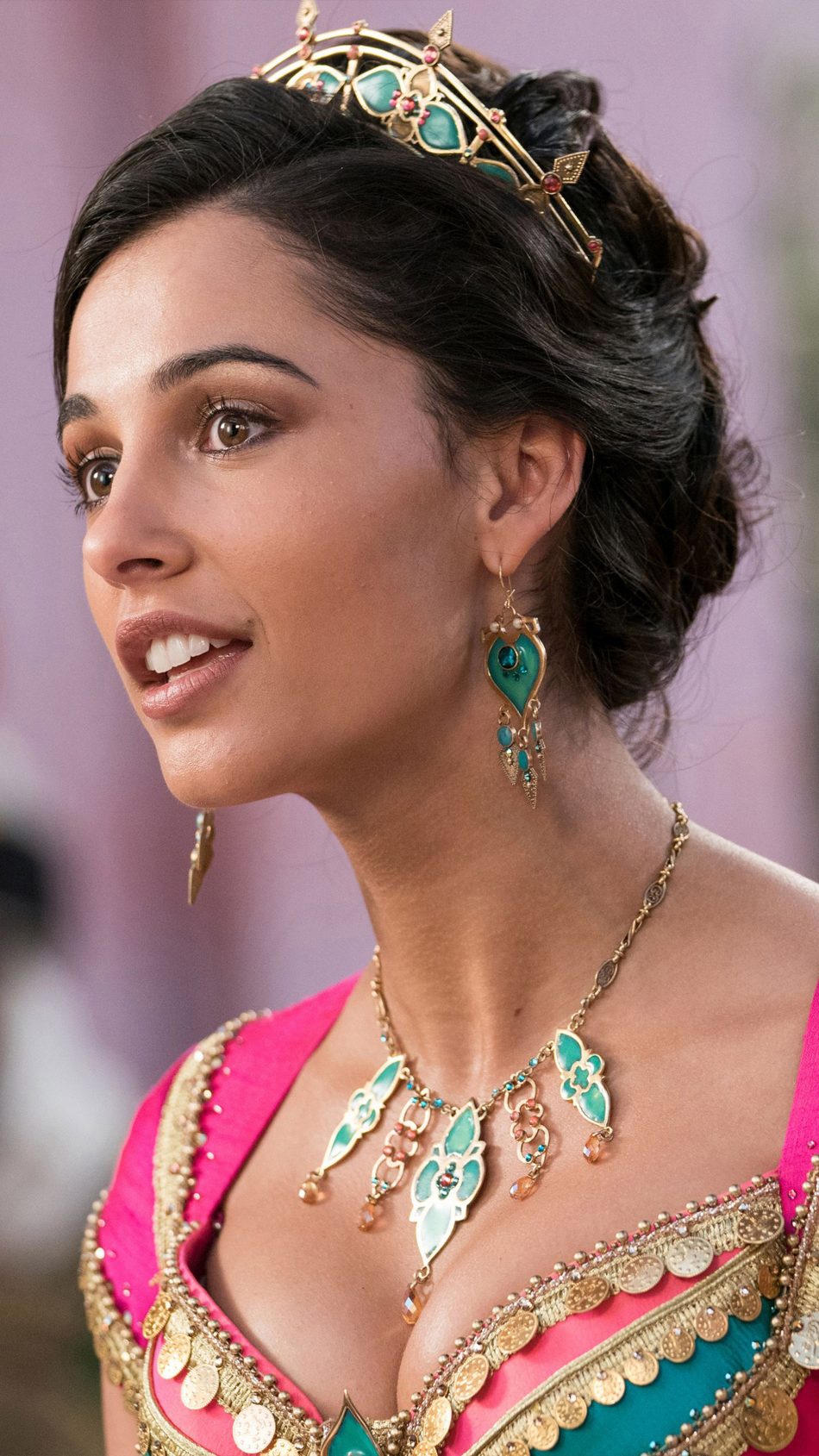 Free download Download Naomi Scott As Princess Jasmine In Aladdin 2019