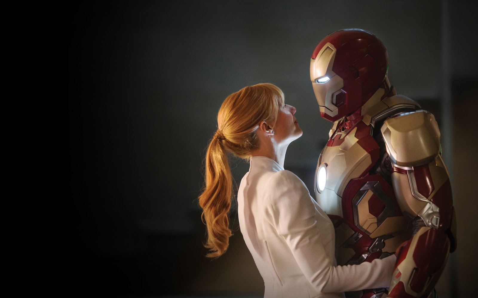 Iron Man Movie Wallpaper