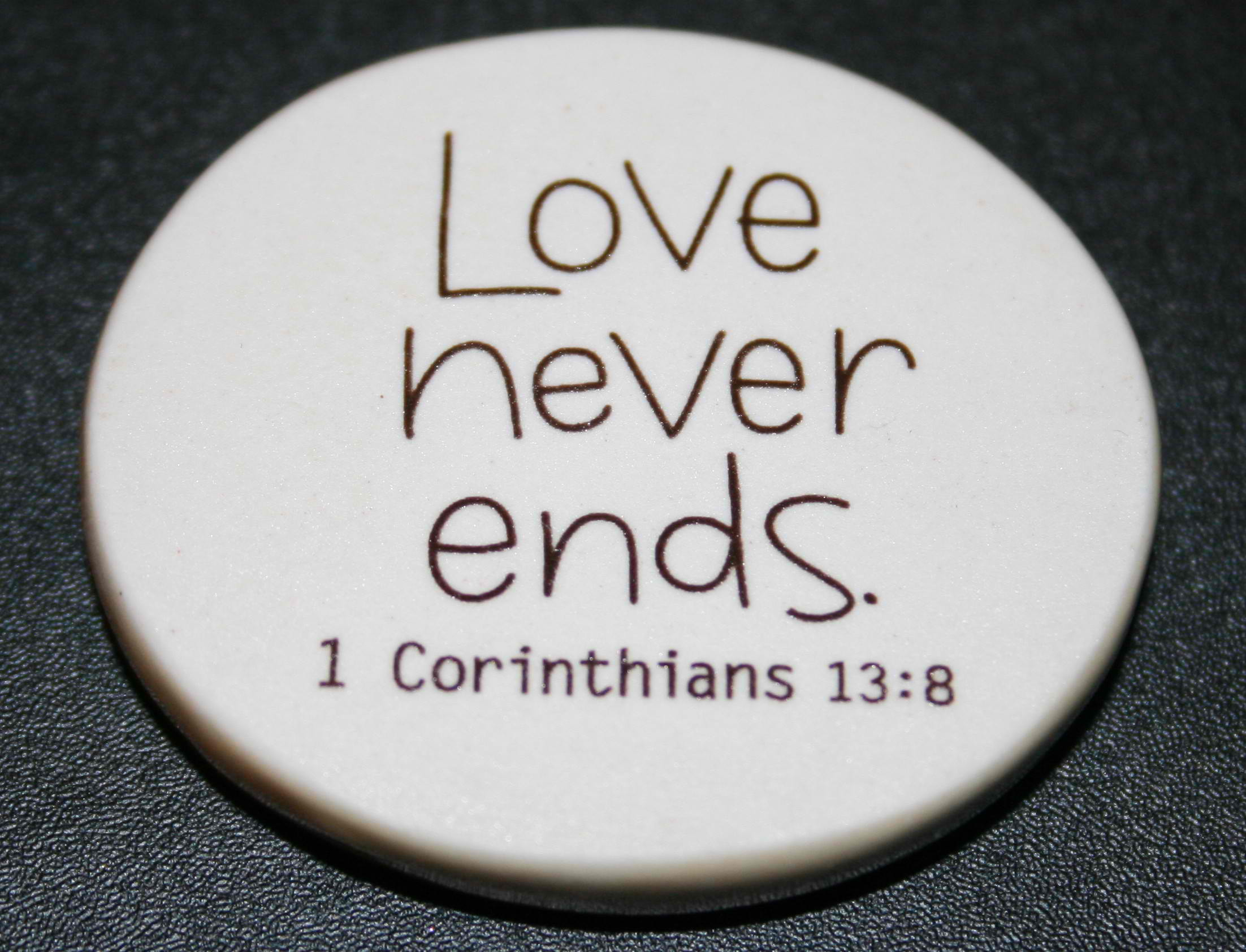 Love Never Ends Badge Wallpaper Christian And Background