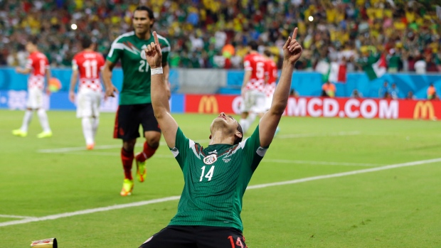 Video Description Javier Hernandez Goal Reaction Croatia Mexico