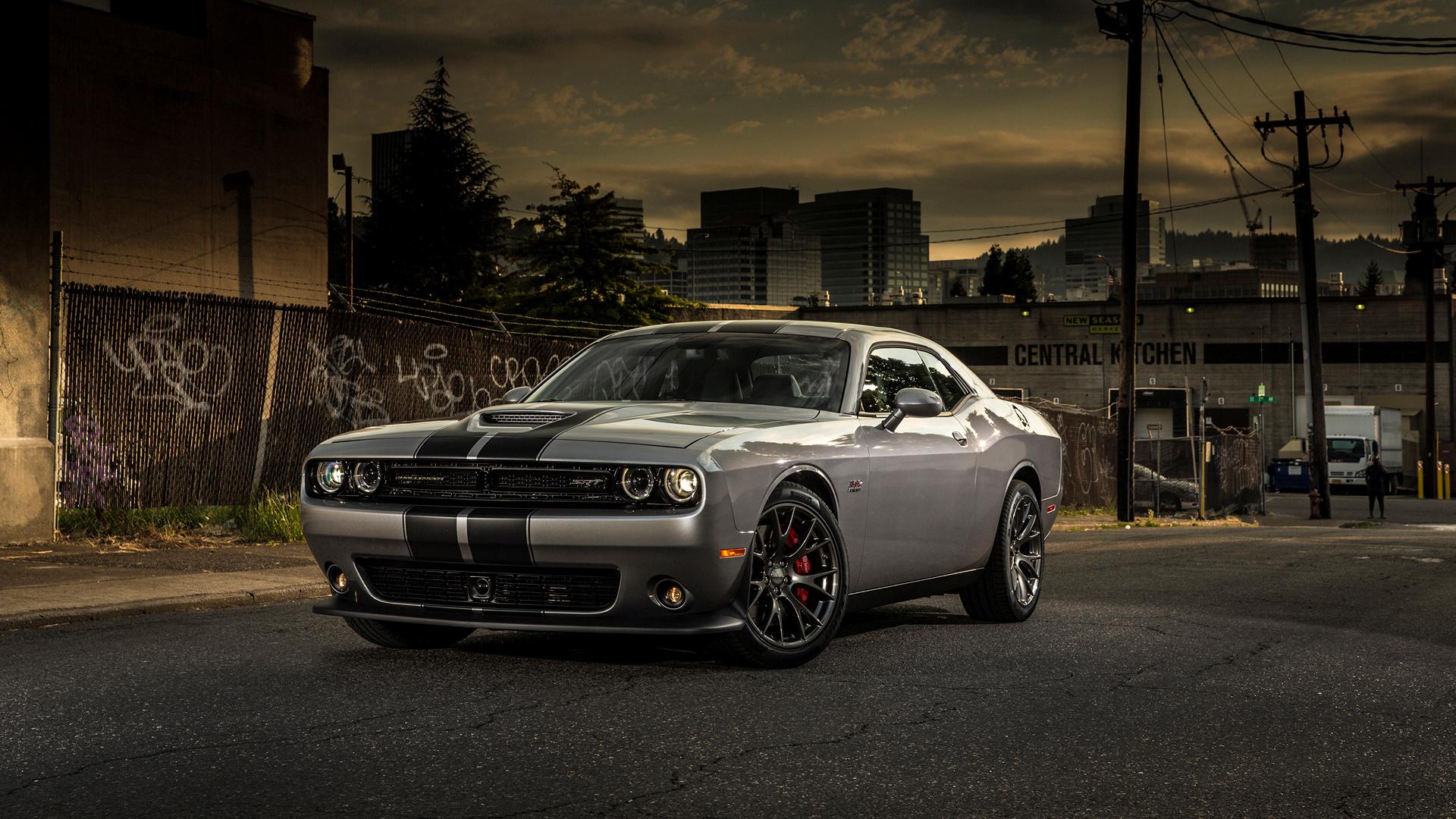 Geous Dodge Challenger Wallpaper Full HD Pictures