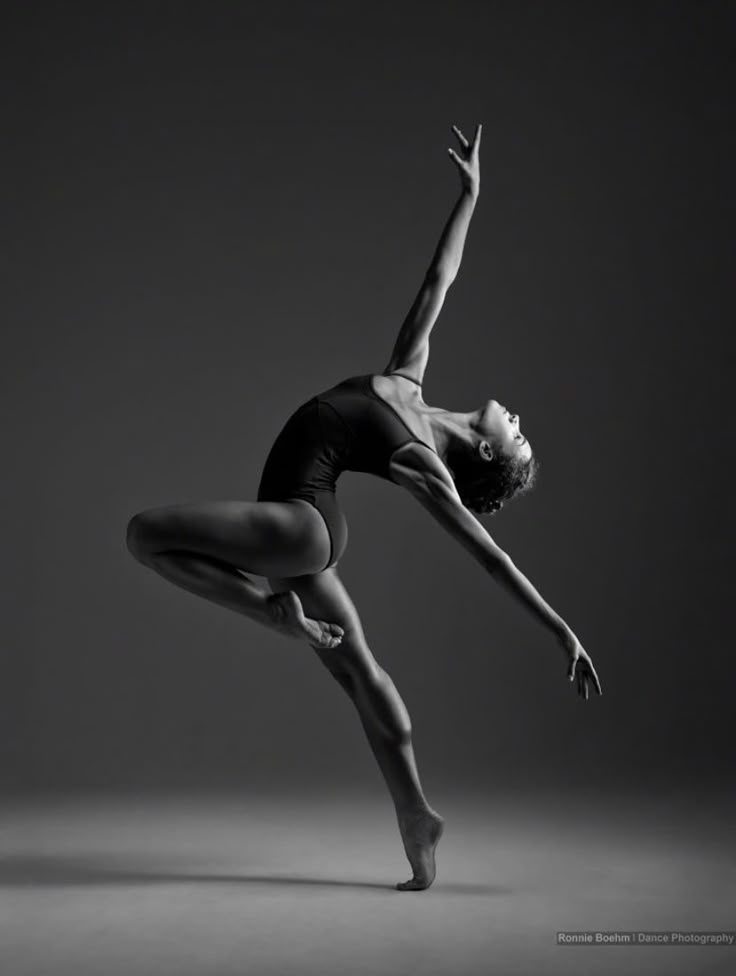 Mary Heymoss On Dance Photos Wallpaper