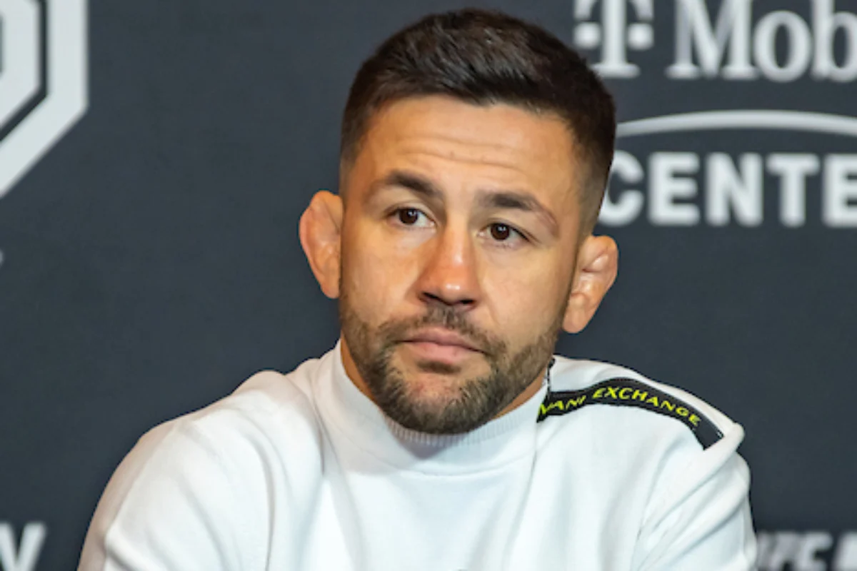 Pedro Munhoz Se Enfrenta Al Veterano De Ufc En Noviembre Wallpaper