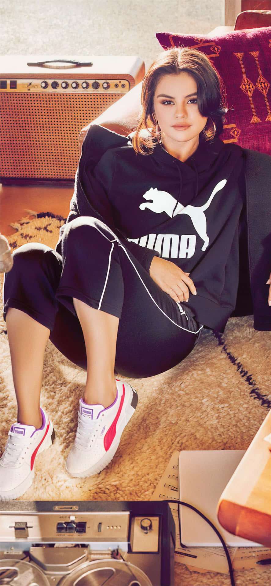 Selena Gomez Iphone Wallpaper