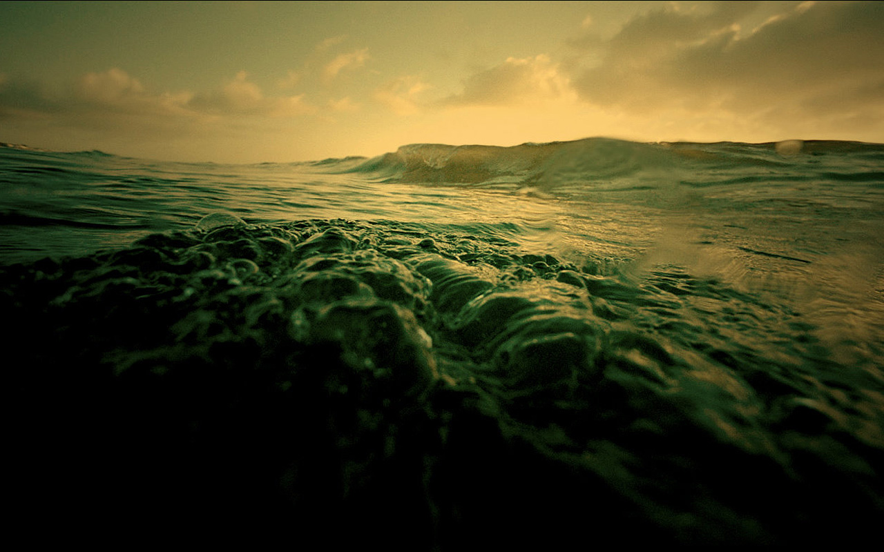 The Deep Ocean Is A Great Wallpaper For Your Puter Desktop And