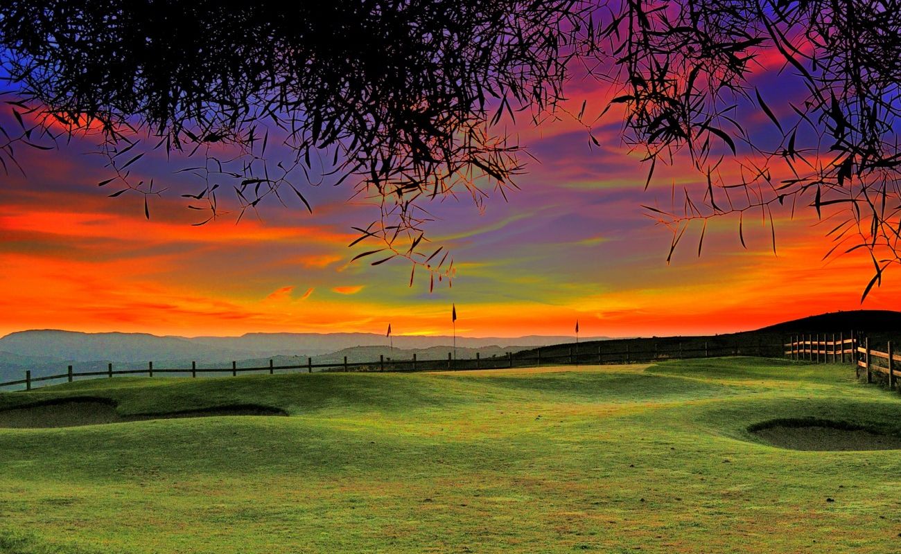 Golf Course Wallpaper Background