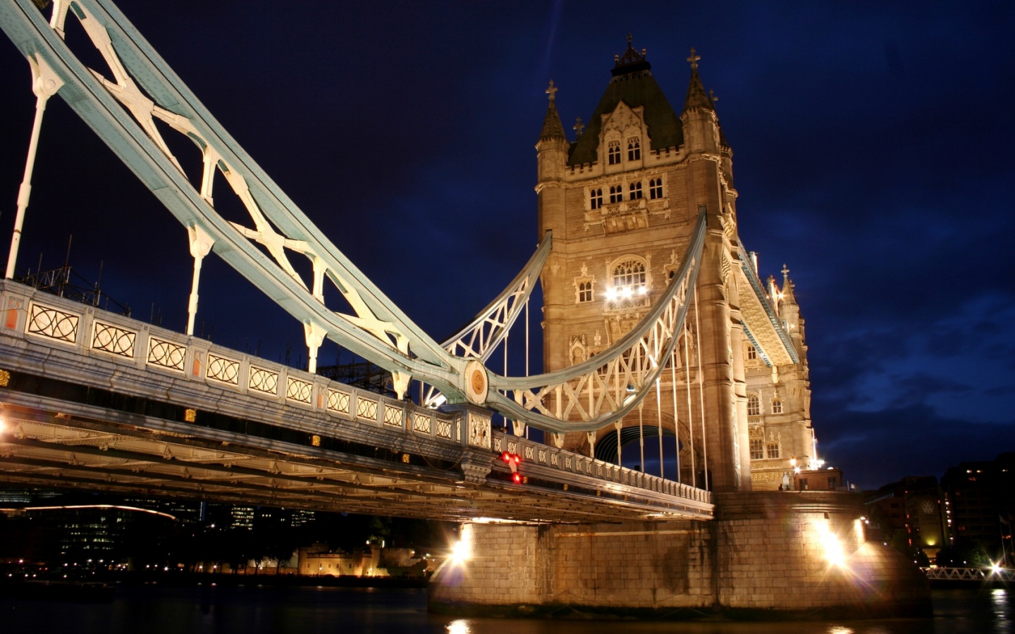 Tower Bridge London 1440 x 900 Download Close