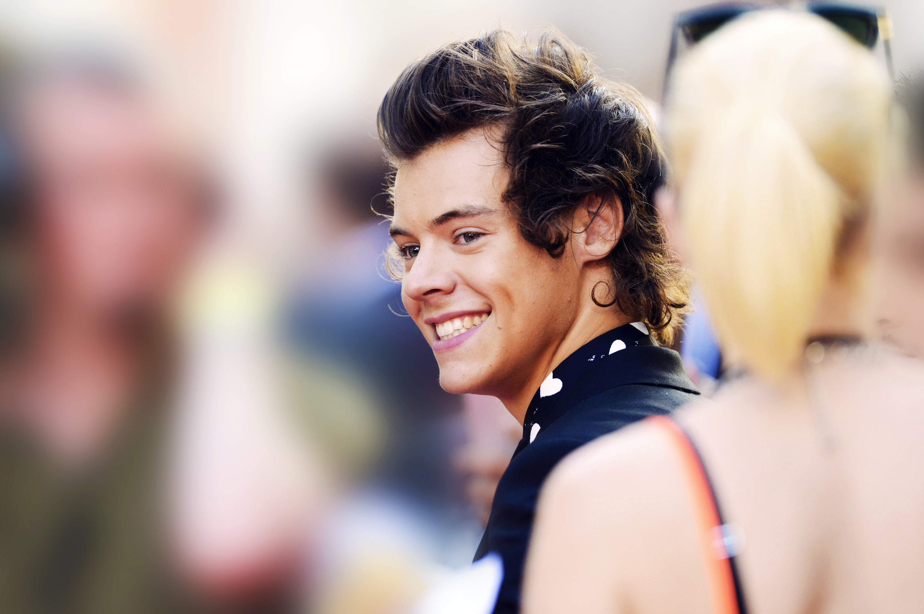 Louis Tomlinson Wallpaper