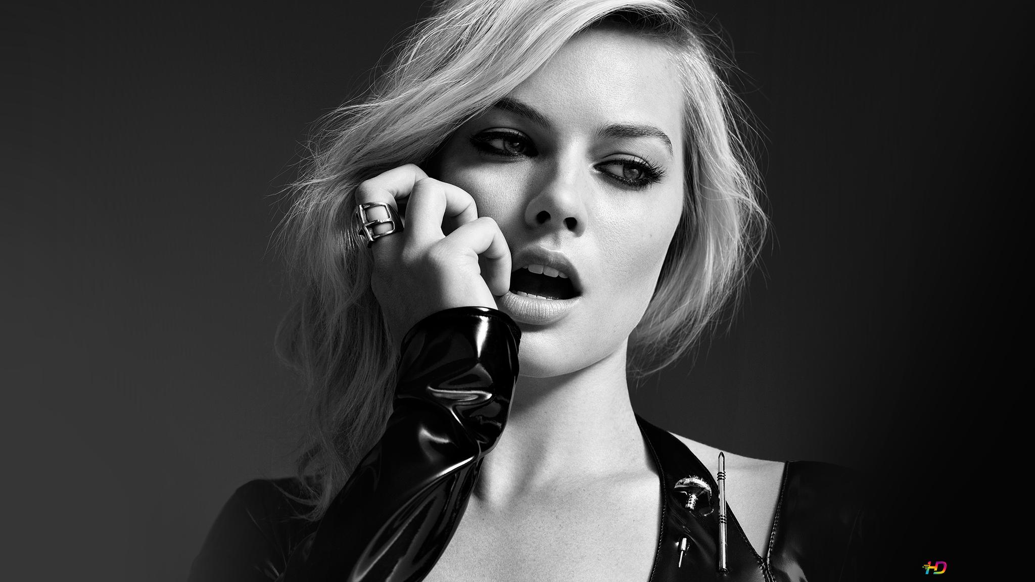 Monochrome Margot Robbie Wallpaper