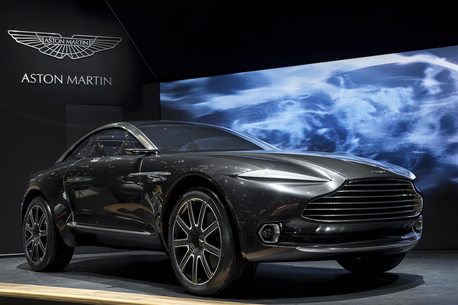 Aston Martin Dbx Concept 4k HD Wallpaper Cars