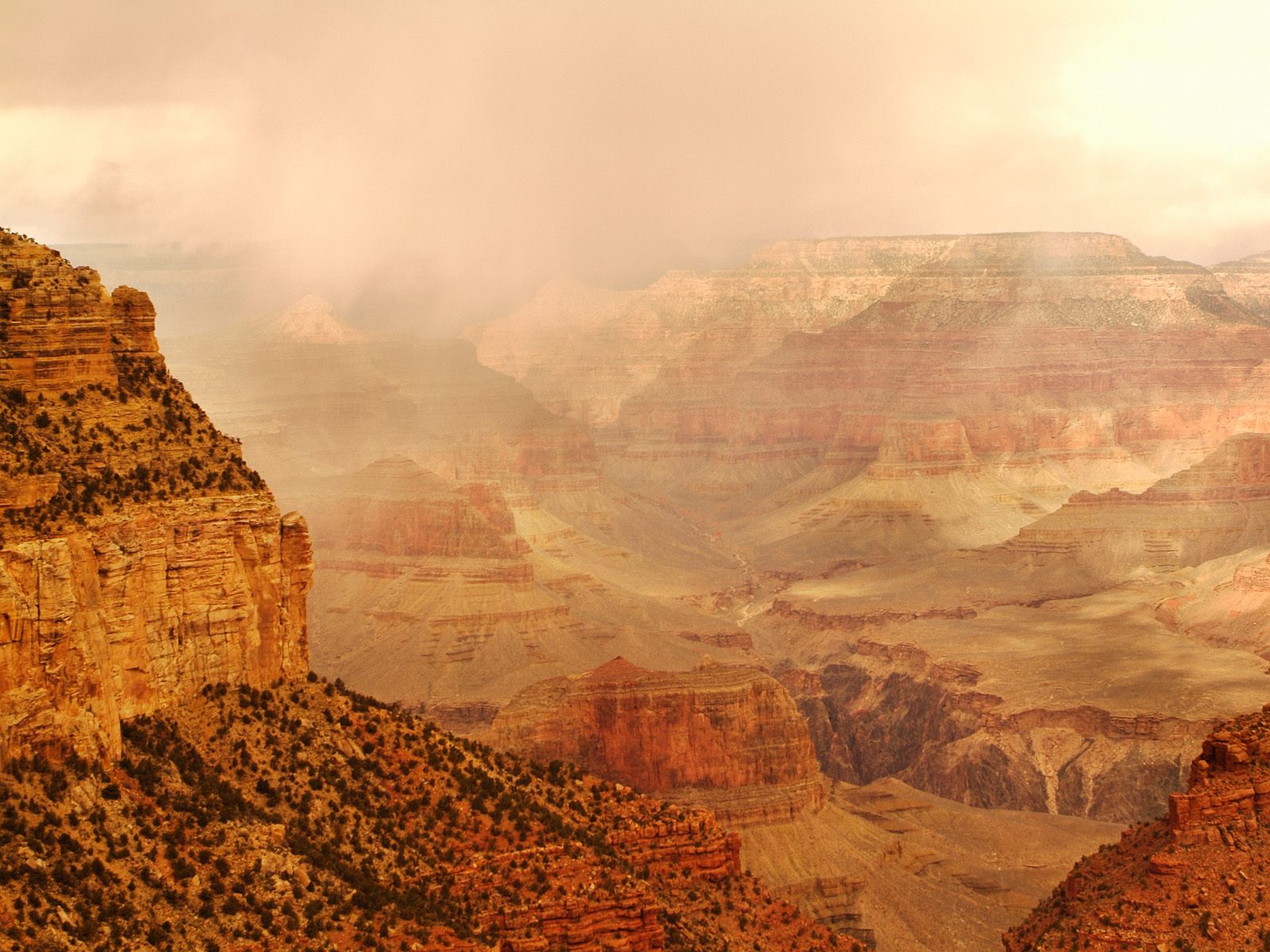 Kids N Fun Wallpaper Fog Filled Morning Grand Canyon National Park