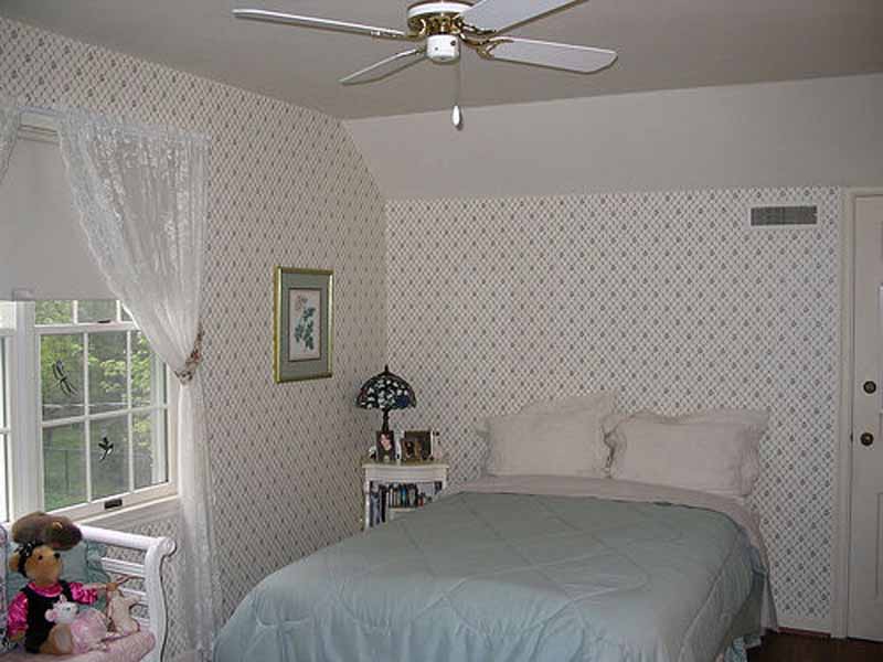 Free Download Small Bedroom Decorating Ideas Small Bedroom