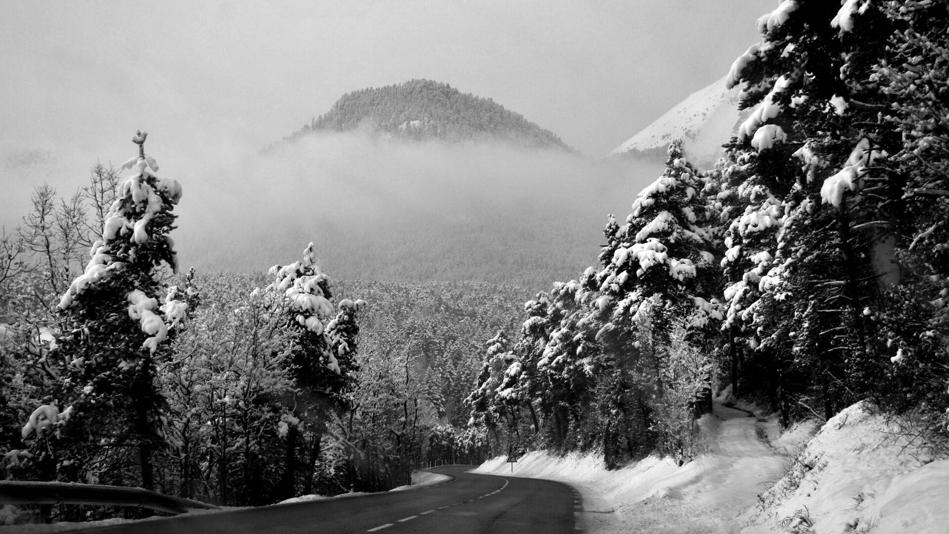 Winter Season Wallpaper
