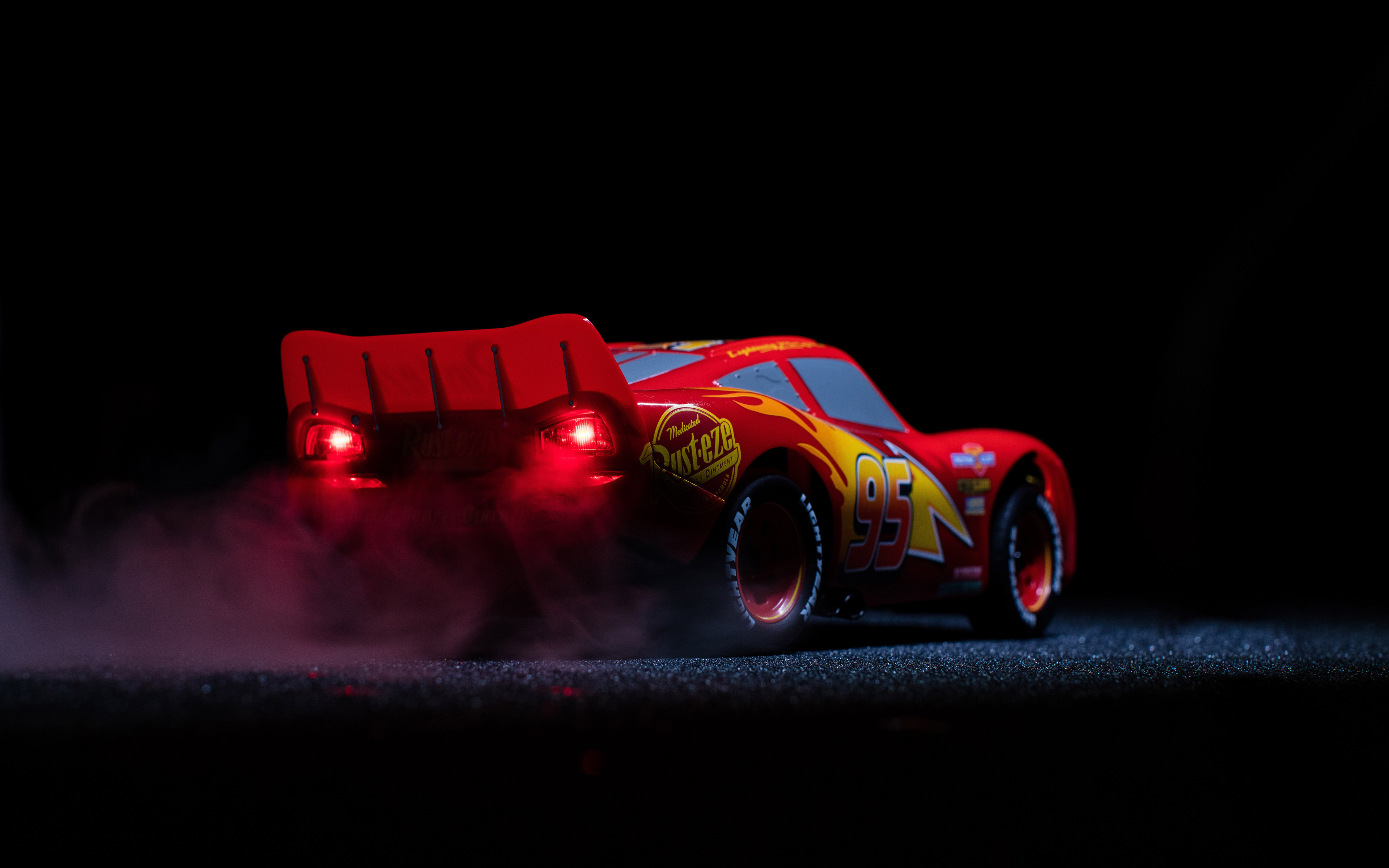 Lightning Mcqueen Wallpaper Full HD Pictures