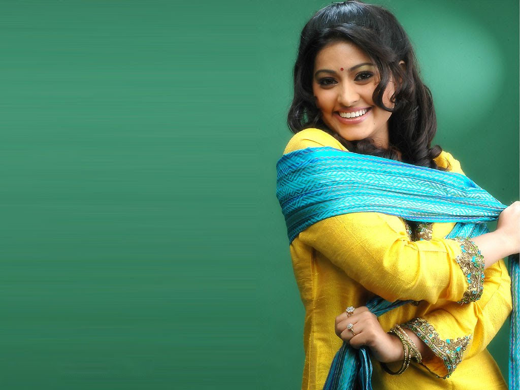 Telugu Actress Sneha Wallpaper To Set The Image As