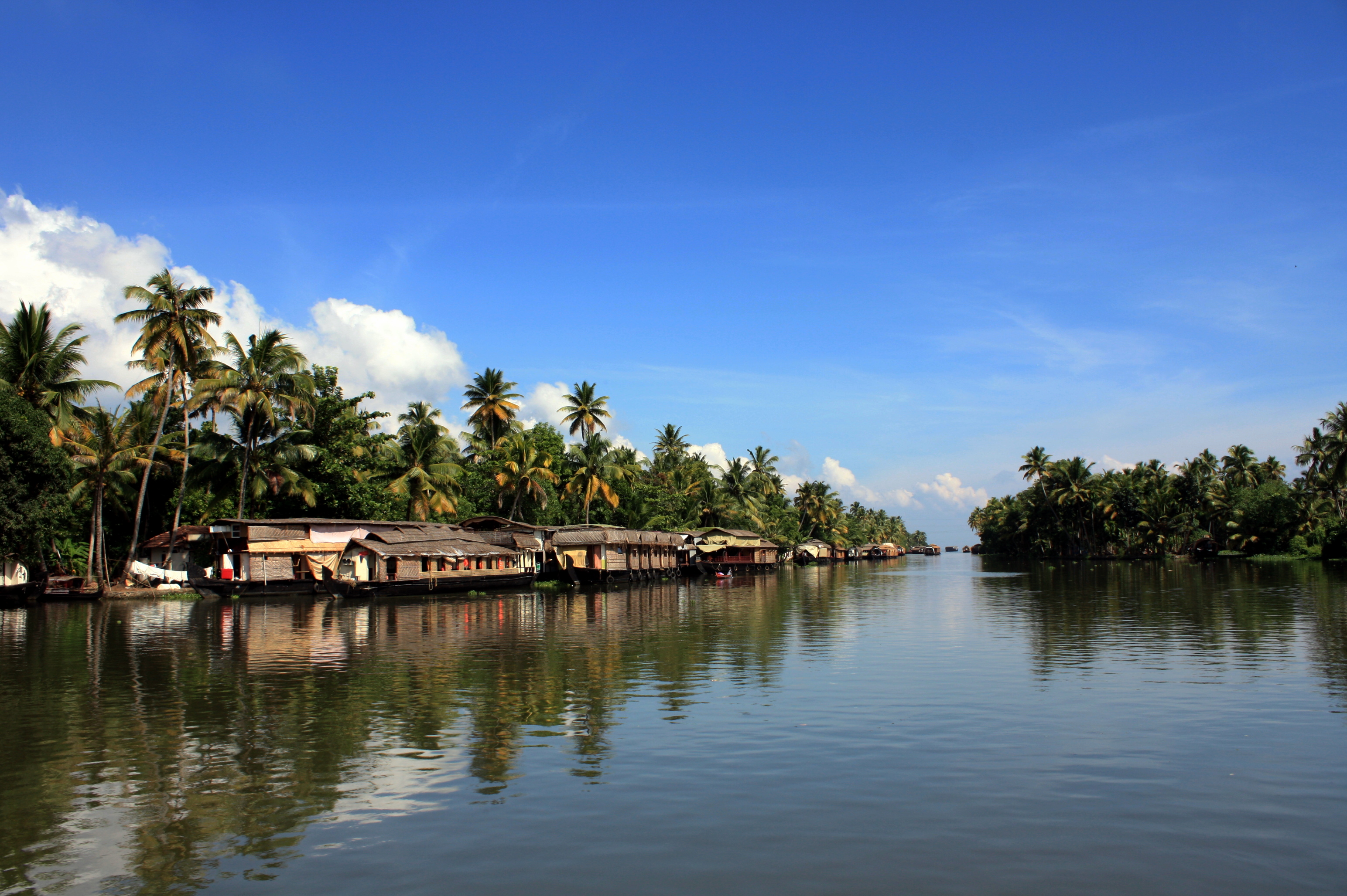 Top Monsoon Tourist Destinations In Kerala
