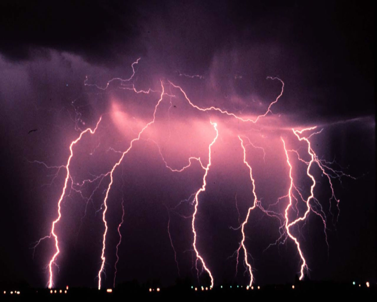 Home Phenomena Lightning Bolts Background
