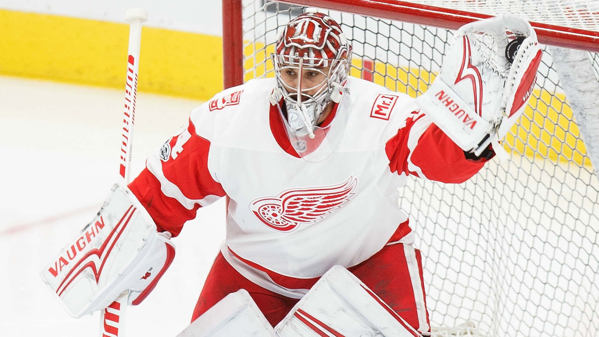 Nhl Trade News Flyers Acquire Petr Mrazek From Red Wings
