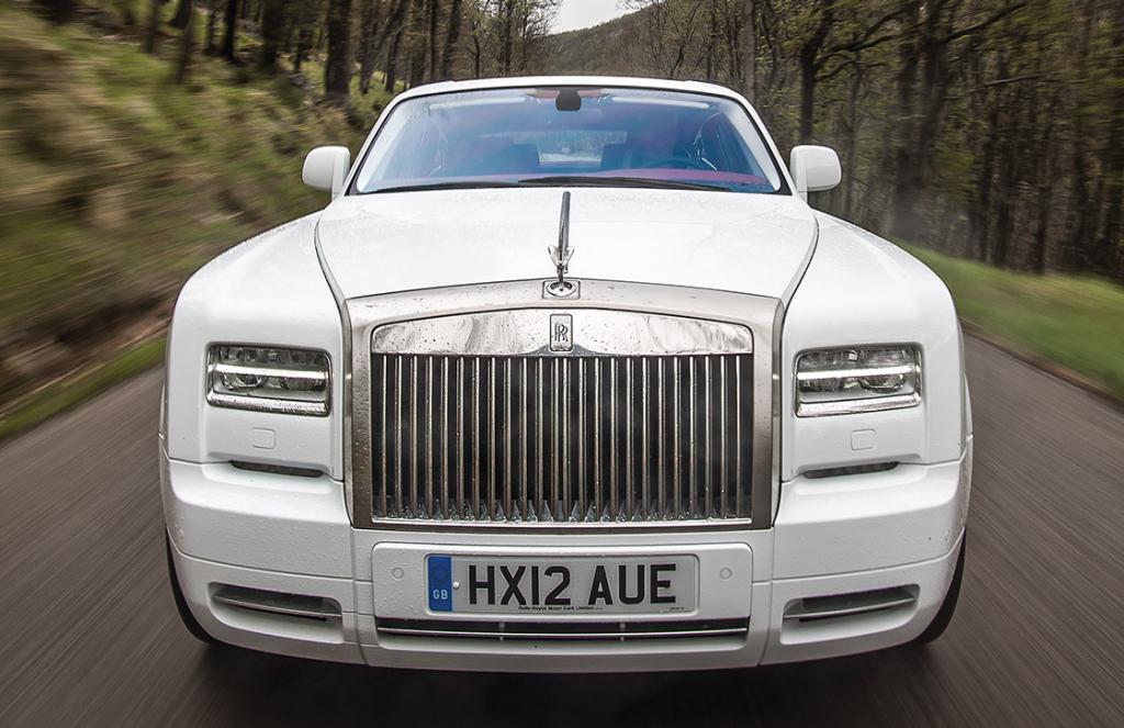 AUTOVELOs Rolls Royce Phantom Series II Prices and Species Wallpapers