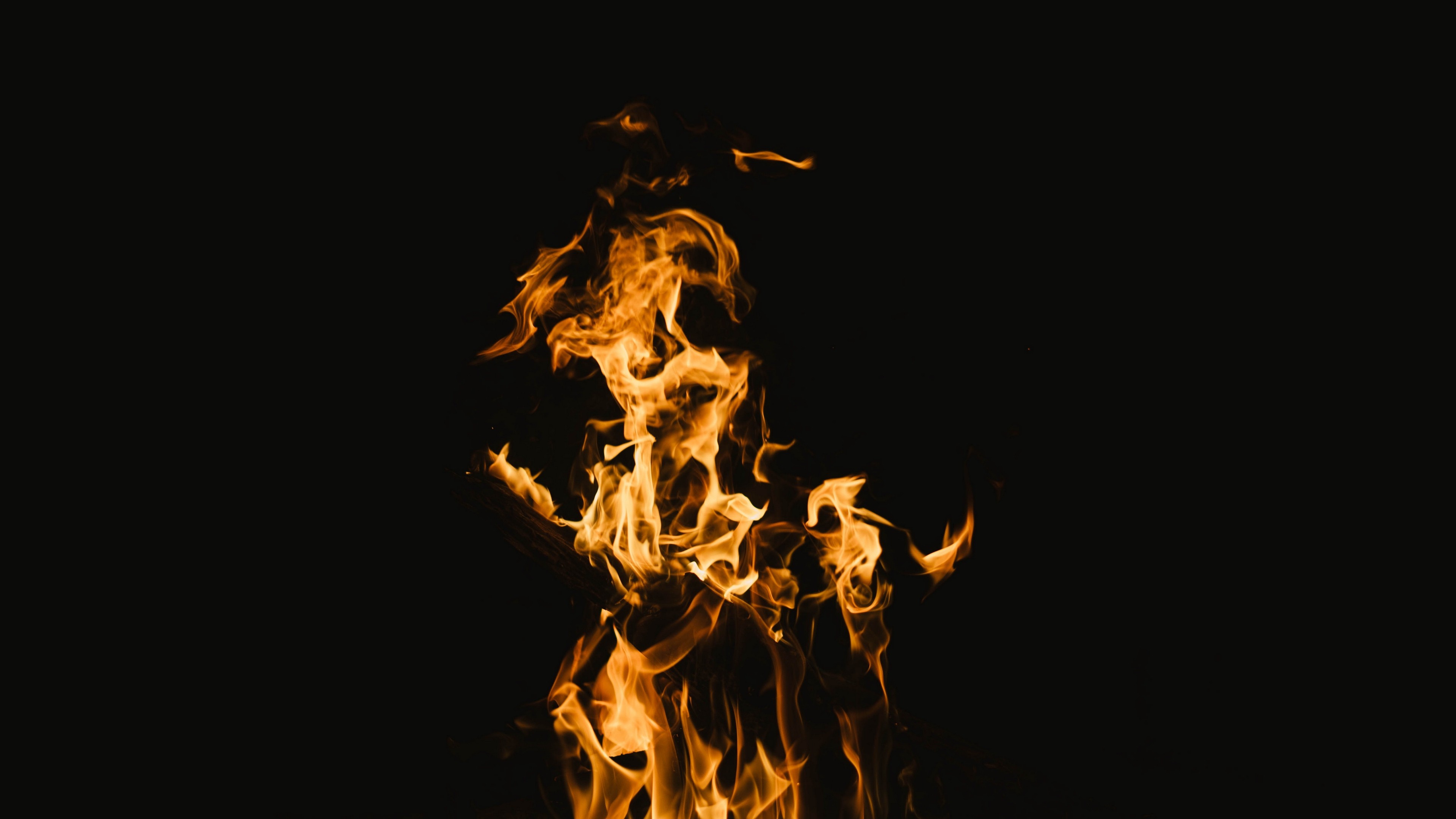 4k Fire Flame Burn Wallpaper