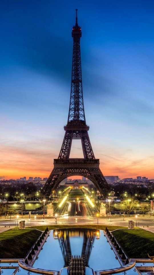 Eiffel Tower Sunset Wallpaper iPhone