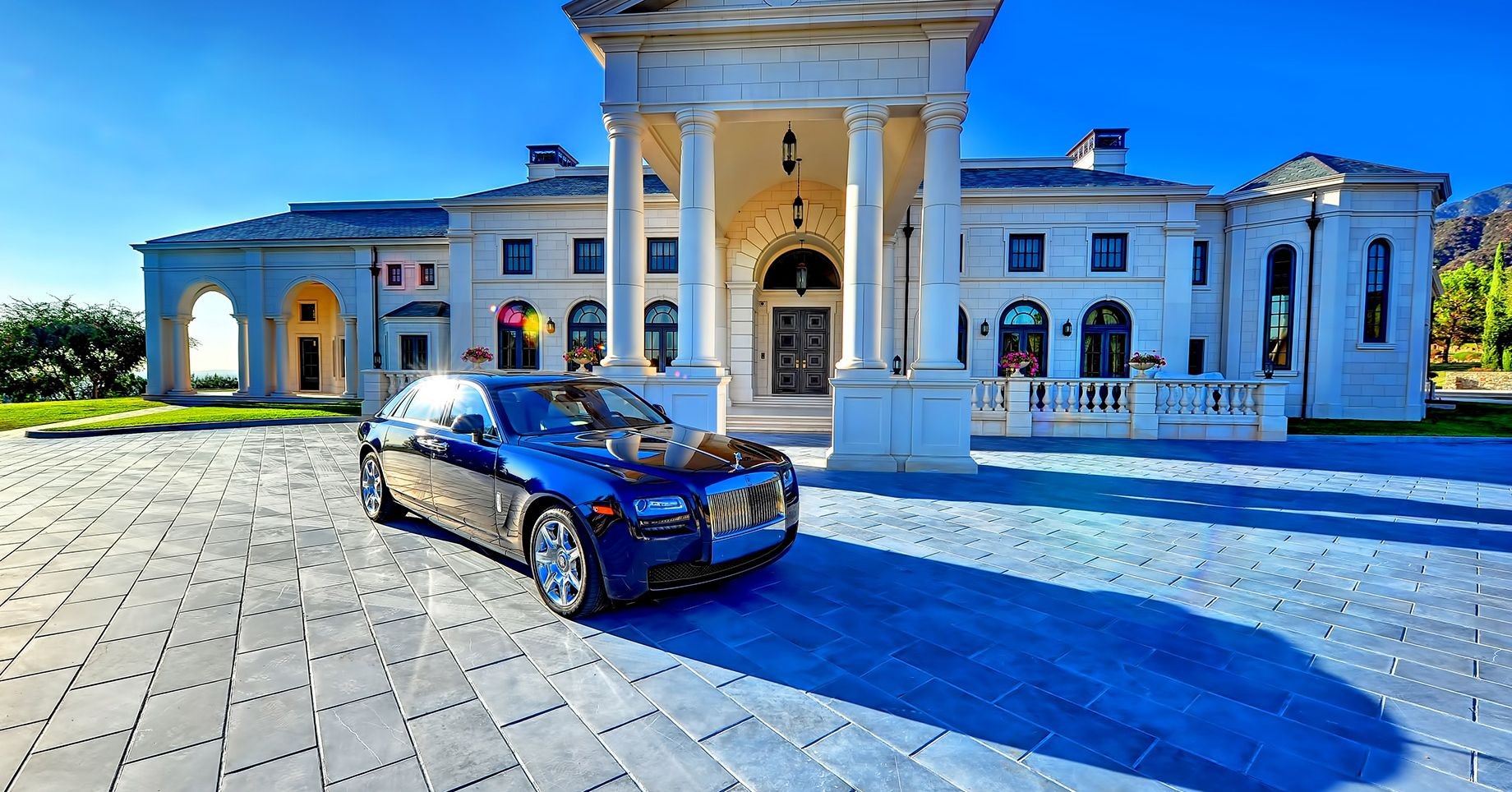 Luxury House And Car Wallpaper Baltana
