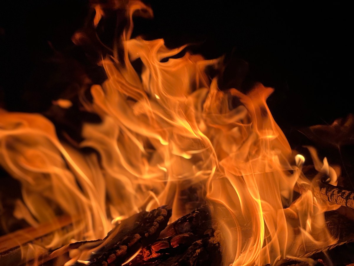 Wait What Exactly Is Fire Wallpaper