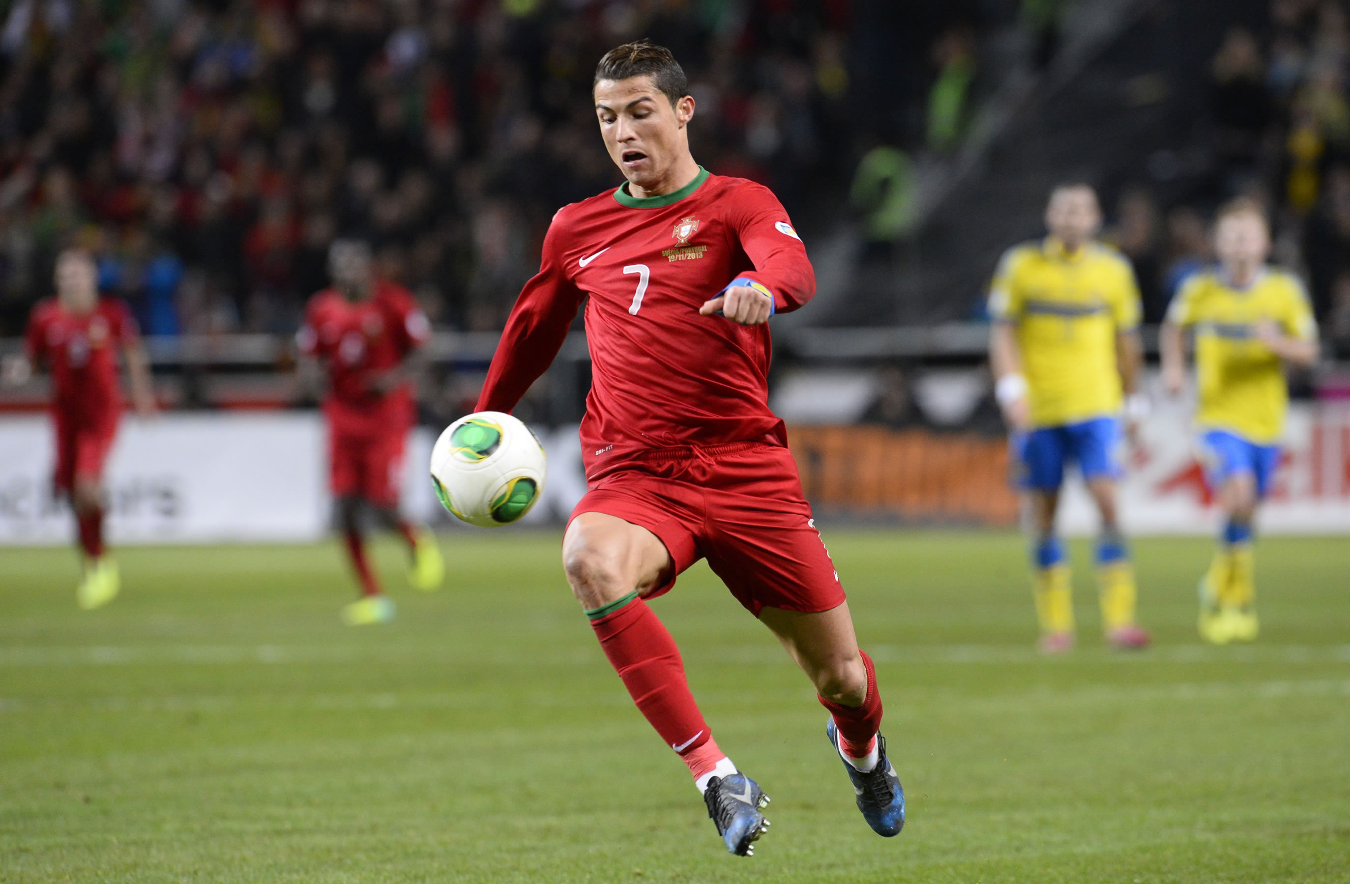 Ronaldo Football Wallpaper HD