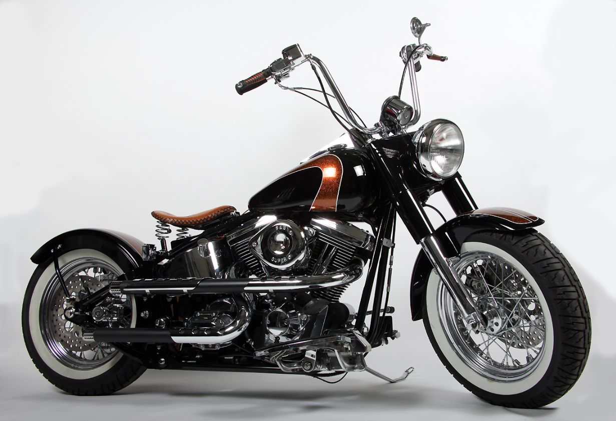 Custom Paint For Your Harley Davidson From Rollingthundercycles