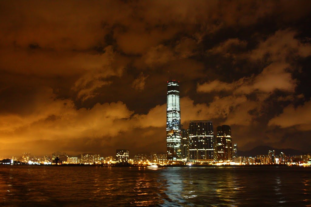International Commerce Centre Hongkong at Night   HD Backgrounds