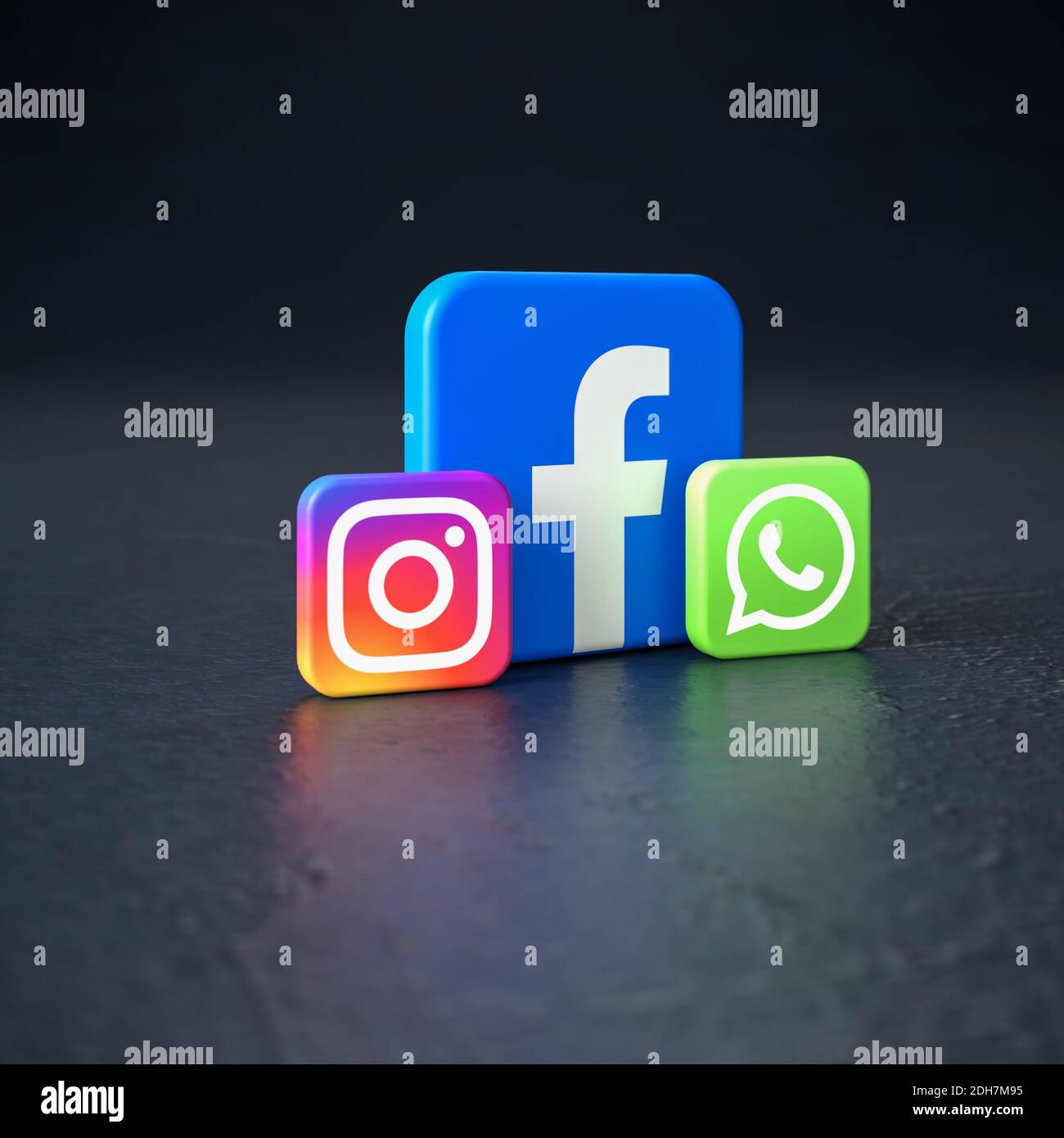 26+] WhatsApp Facebook Instagram Logos Wallpapers - WallpaperSafari