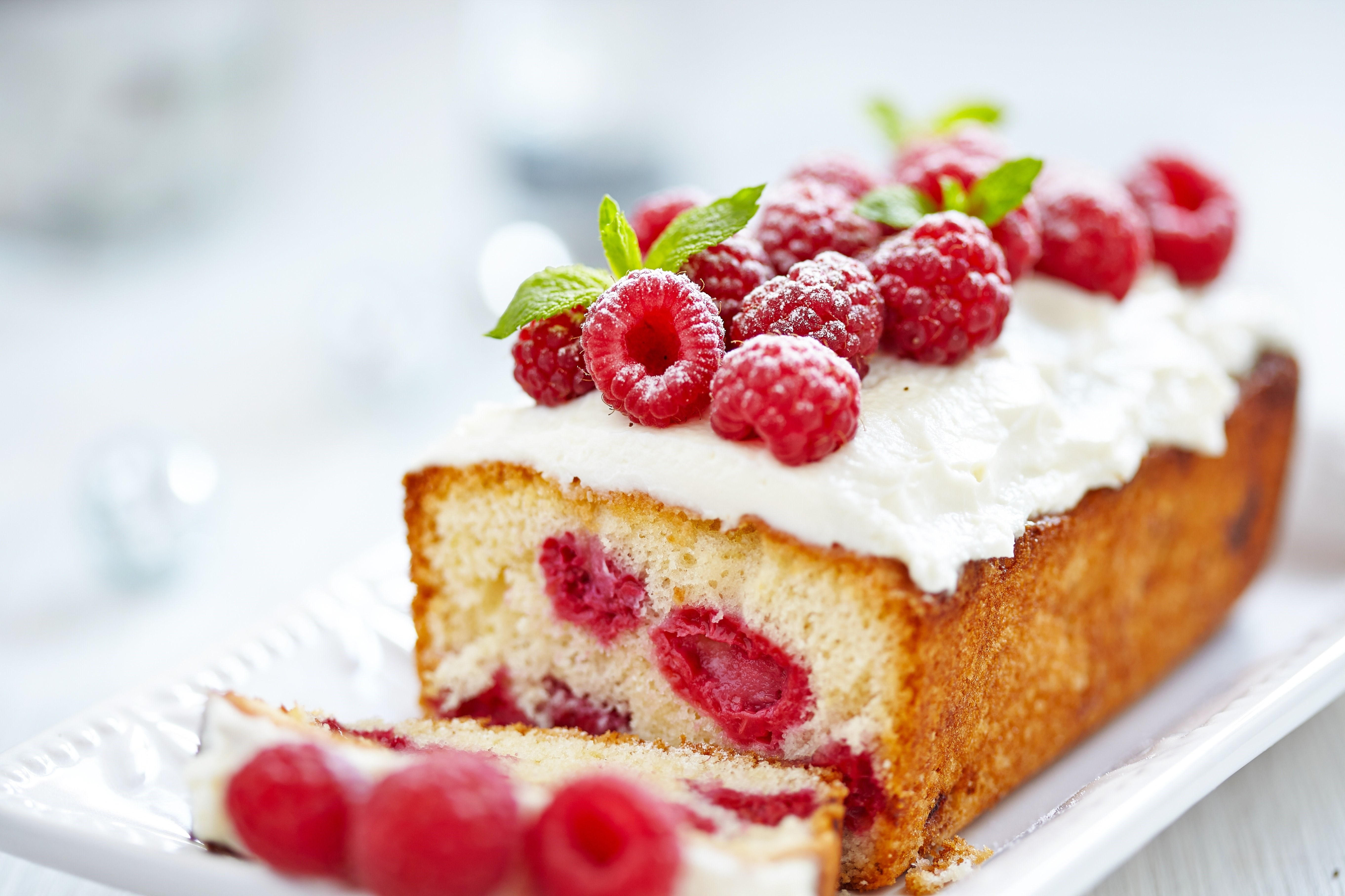 Raspberries Berries Cake Cream Wallpaper [5448x3632]