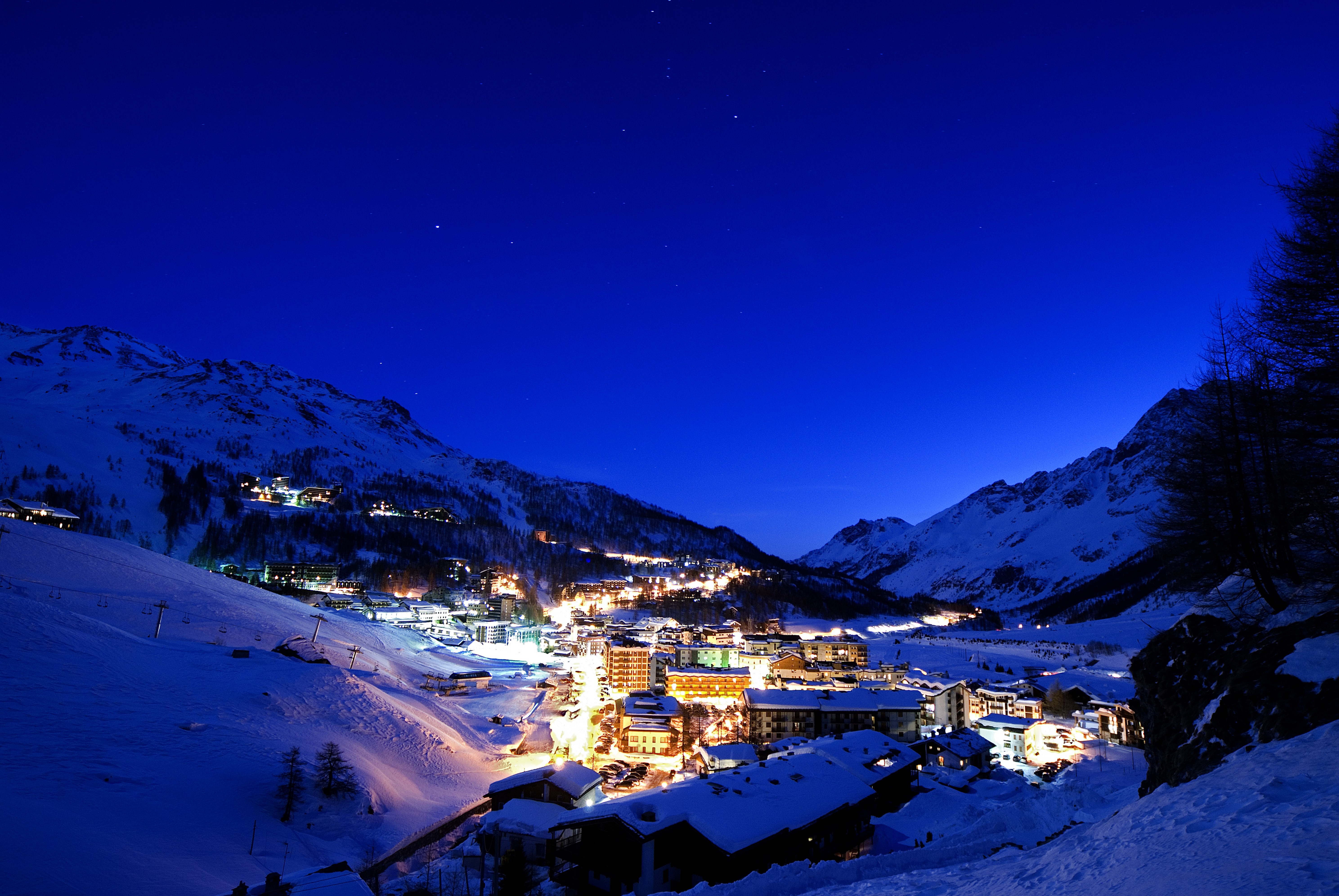  ski resort of Cervinia Italy wallpapers and images   wallpapers