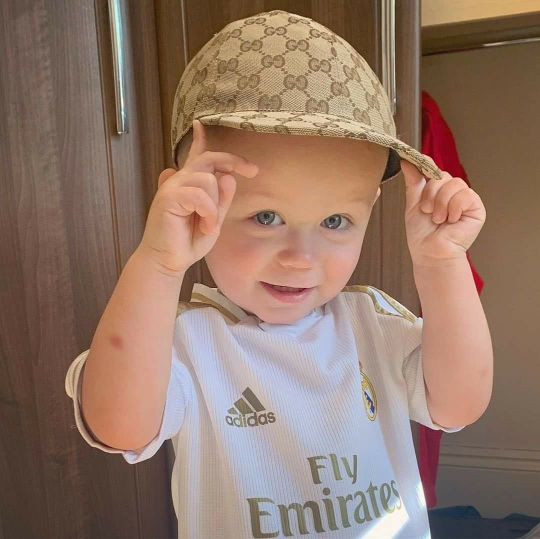 Phil Foden S Son Ronnie Wearing Real Madrid Shirt R Realmadrid